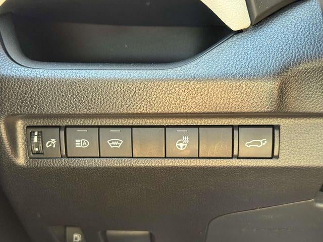 2025 Toyota RAV4 Hybrid XLE Premium