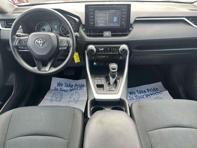 2021 Toyota RAV4 LE