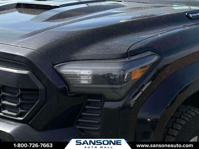 2025 Toyota Tacoma Hybrid TRD Sport