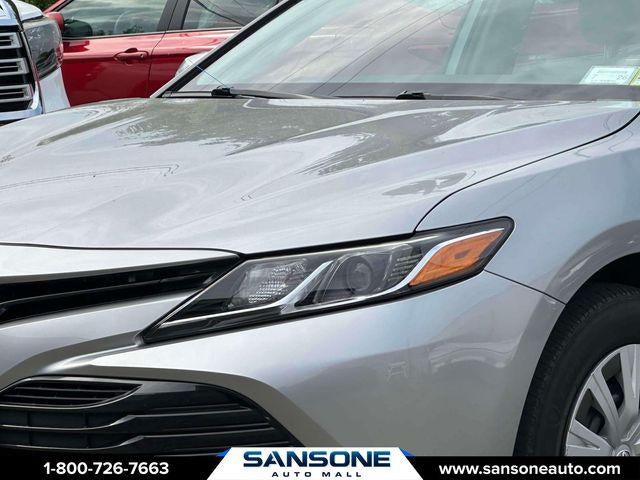 2019 Toyota Camry Hybrid LE