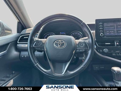 2022 Toyota Camry SE