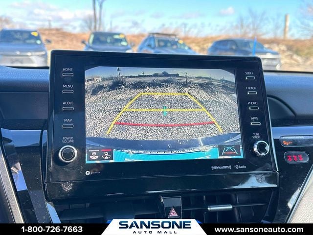 2022 Toyota Camry Hybrid SE