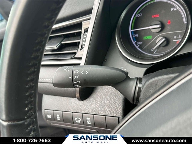 2023 Toyota Camry Hybrid SE