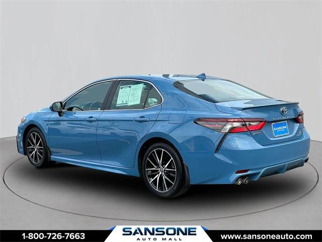 2023 Toyota Camry Hybrid SE