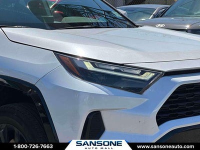 2023 Toyota RAV4 Hybrid SE
