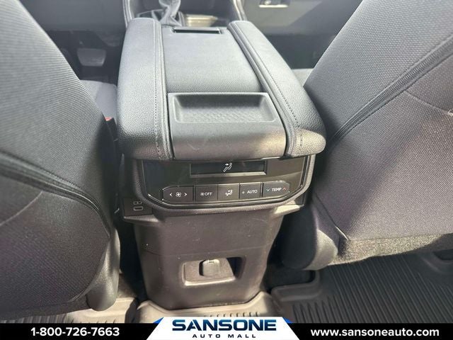 2025 Toyota Grand Highlander LE