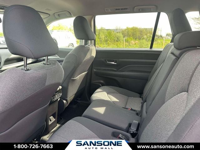 2025 Toyota Grand Highlander LE