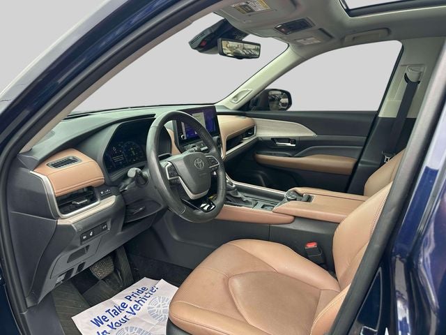 2025 Toyota Grand Highlander Platinum