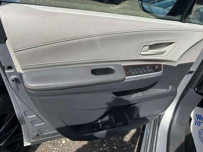 2022 Toyota Sienna LE 8 Passenger