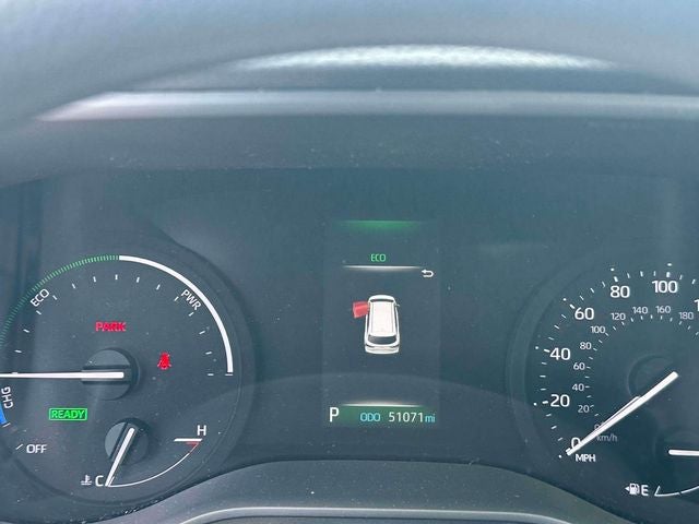 2022 Toyota Sienna LE 8 Passenger