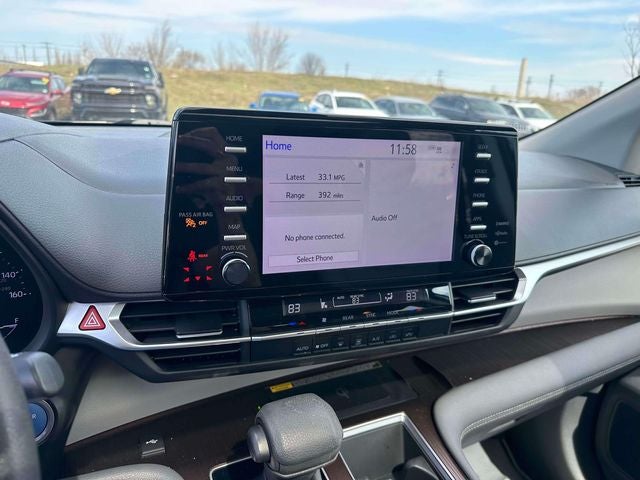 2022 Toyota Sienna LE 8 Passenger