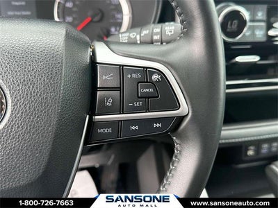 2022 Toyota Highlander LE