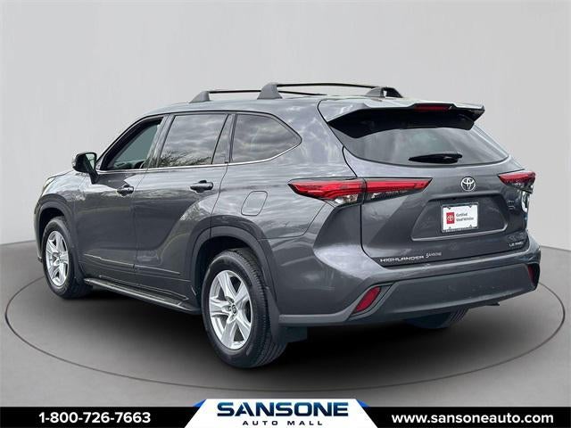 2022 Toyota Highlander LE
