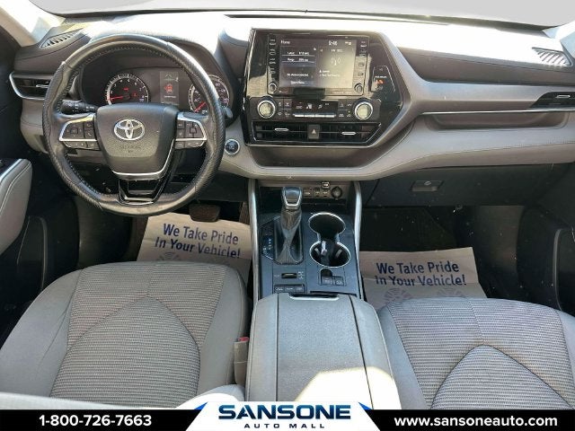 2021 Toyota Highlander LE