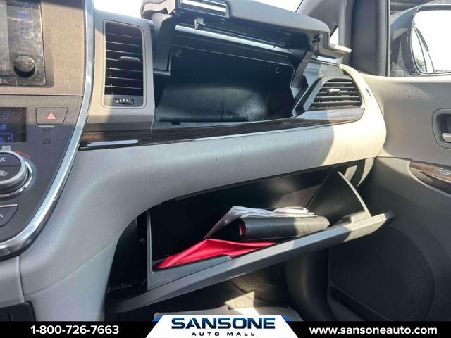 2016 Toyota Sienna XLE 7 Passenger