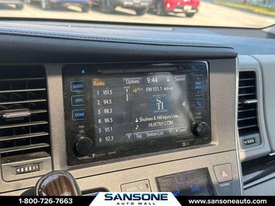 2016 Toyota Sienna XLE 7 Passenger