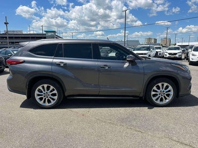 2022 Toyota Highlander Limited