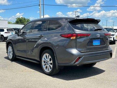 2022 Toyota Highlander Limited