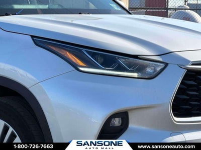 2025 Toyota Highlander Hybrid Platinum