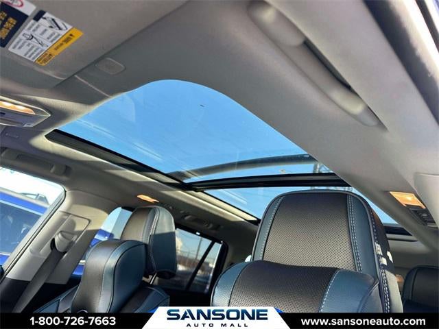 2025 Toyota Highlander Hybrid Platinum