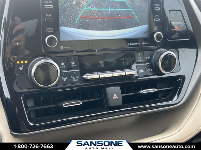 2022 Toyota Highlander XLE