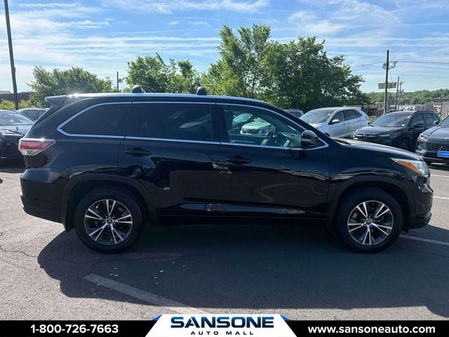 2016 Toyota Highlander XLE V6
