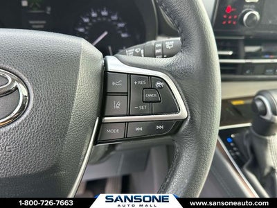 2024 Toyota Sienna XLE 8 Passenger