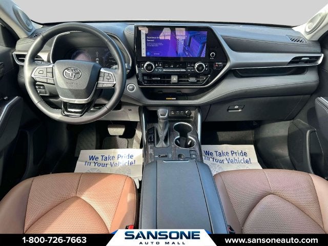 2025 Toyota Highlander Hybrid Limited 25th Edition