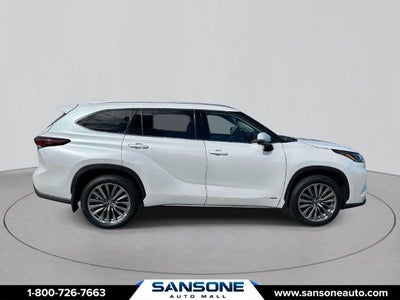 2025 Toyota Highlander Hybrid Limited 25th Edition
