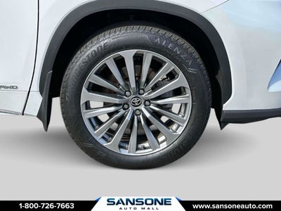 2025 Toyota Highlander Hybrid Limited 25th Edition