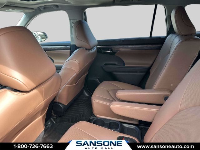 2025 Toyota Highlander Hybrid Limited 25th Edition