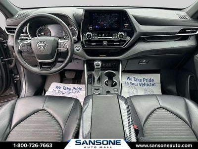 2023 Toyota Highlander XSE