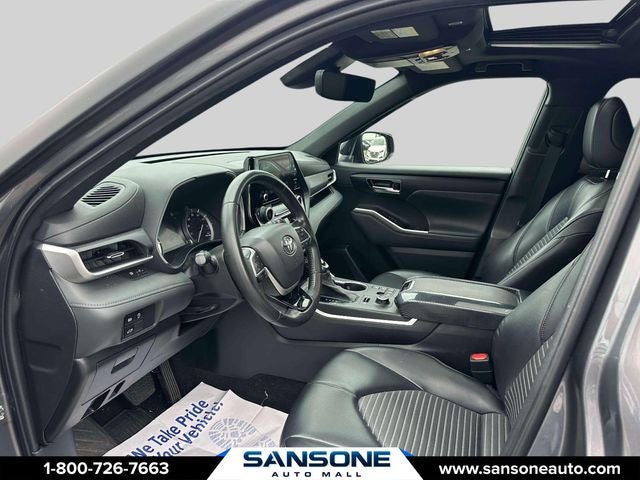 2023 Toyota Highlander XSE