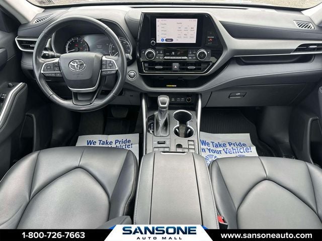2023 Toyota Highlander XLE