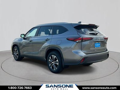 2026 Toyota Highlander XLE