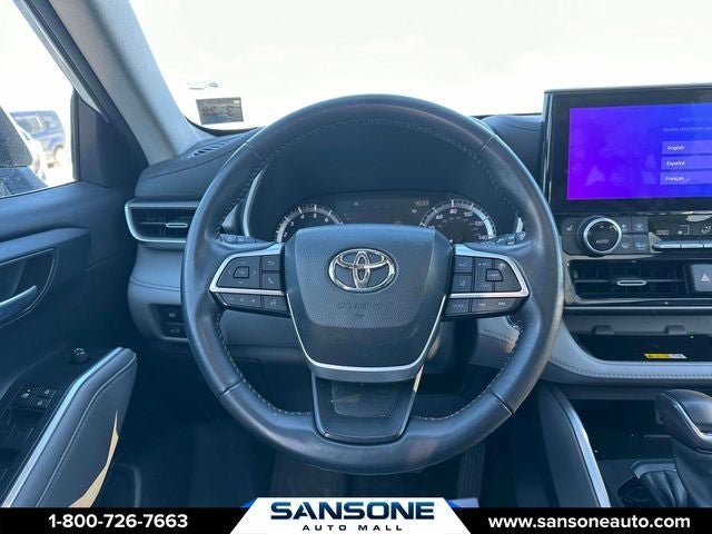 2023 Toyota Highlander XLE