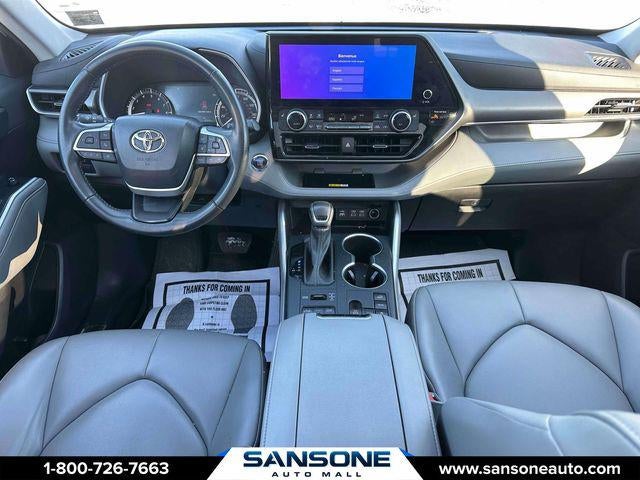 2023 Toyota Highlander XLE