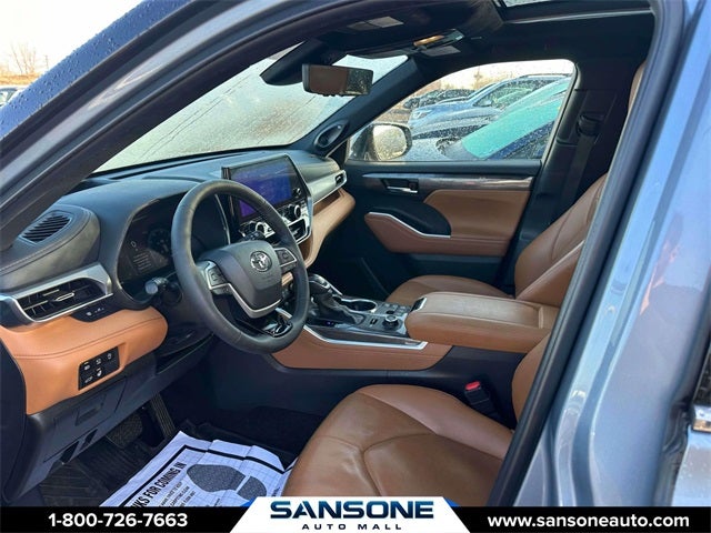 2024 Toyota Highlander Platinum