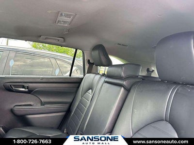 2024 Toyota Highlander XLE