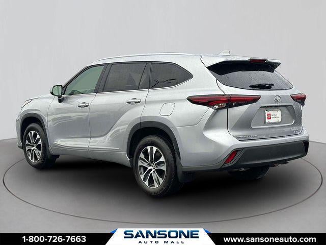 2025 Toyota Highlander XLE