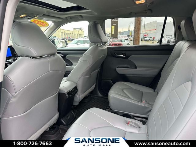 2023 Toyota Highlander XLE