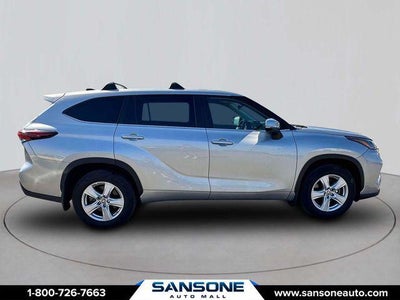 2024 Toyota Highlander LE