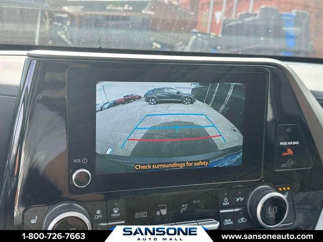 2025 Toyota Highlander XLE