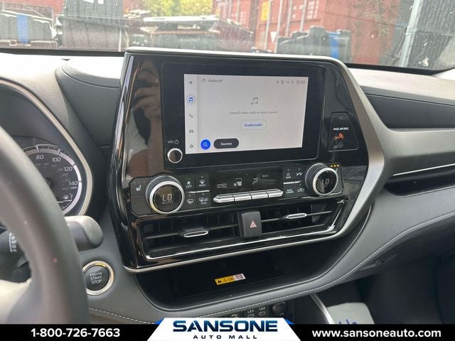 2025 Toyota Highlander XLE