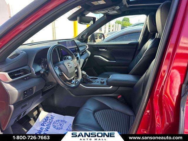 2023 Toyota Highlander XSE