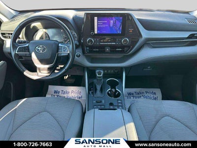 2024 Toyota Highlander LE