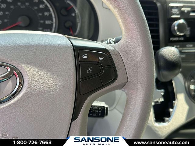 2014 Toyota Sienna LE