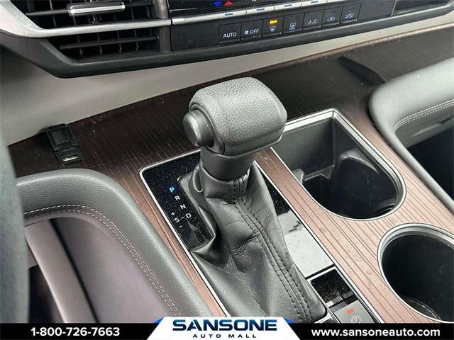 2021 Toyota Sienna LE 8 Passenger