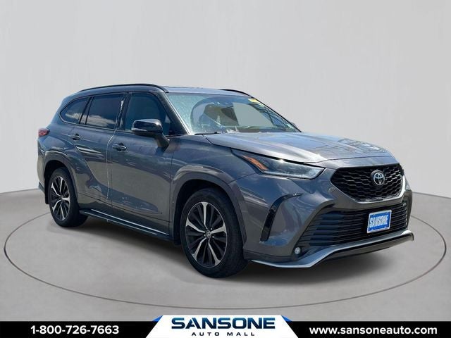 2022 Toyota Highlander XSE