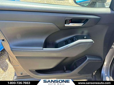 2022 Toyota Highlander XSE